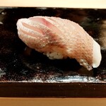 鮨てんび 錦店 - 春子鯛