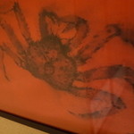 赤坂 きた福 - 蟹拓？の額（個室内）