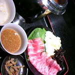 妹妹 - 薬膳火鍋御膳。