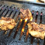 焼肉とよ - ホルモン味噌ダレ