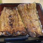 川栄 - 迷う事なく初の青鰻をいただきました！‥デカっ笑。