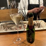 HIGASHITANI  - Moët & Chandon