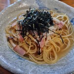 PAPA'S & MAMA'S - きのことベーコンのパスタ
