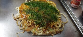 Okonomiyaki Hiroshi Chan - うどん肉玉。まあ普通