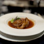 THE 8 - Braised Whole South Africa Abalone (30grams) and Goose Web
