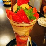 CAFE CUPOLA mejiro - 古都華のパフェ