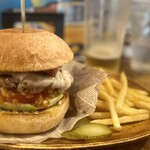 Jack37Burger - バリネスペッパージャックチーズバーガー＋ベーコン