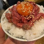 Yakiniku Taishuusakaba Shin Nikuyakiya - 