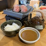 washokuryourininhikinikuseisakujo - ハンバーグステーキ250g、ご飯、土瓶味噌汁