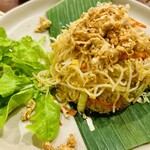 Baan Somtum - フライドライスヌードル