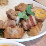 Tai Katei Ryouri Pon Rakku N - 【あいもりご飯】豚肉煮込味玉 หมูไข่พะโล้（ムーカイパロー）