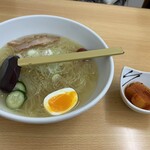 あねっこ茶屋 - 地鶏冷麺 950円♪