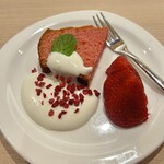 肉懐石 凜然 - 桜薫るパウンドケーキ