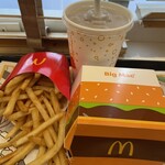 マクドナルド  - 