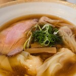 DURAMENTEI - 肉と海老ワンタン麺黒醤油