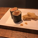 麹町いづみや しろ - ・トロタク巻き・かんぴょう巻き