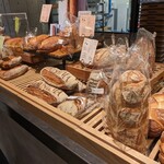 広島アンデルセン - ハード系のパン