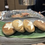 炭火焼肉 まる - 