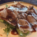 桃花春(神戸メリケンパークオリエンタルホテル) - 兵庫県産牛ロースのスープしゃぶしゃぶ
                                季節野菜と共に