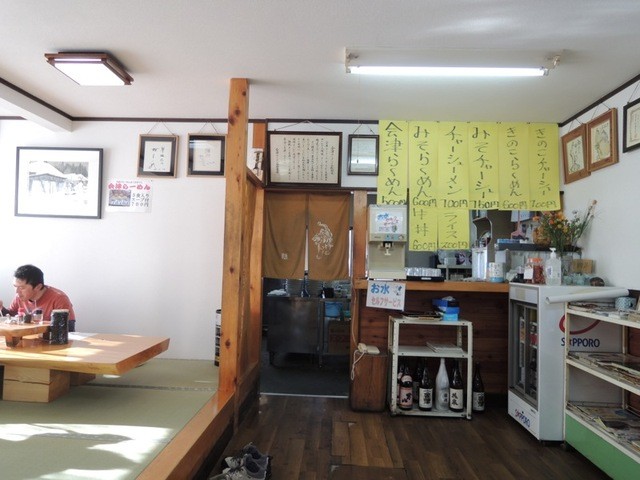 渓流茶屋早坂 - 七ケ岳登山口（食堂）の写真