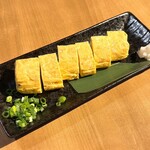 1秒卓上ハイボールともつ焼き けむり - だし巻きたまご