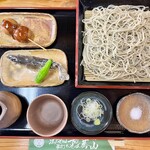 Teuchi Soba Kyouzan - ・深山御膳(1880円)