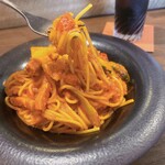 ラ リベルラ ドーロ - ベーコンとアスパラのアラビアータ