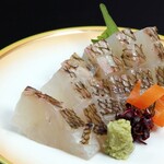 [Minazuki June / This month's seasonal items] From all over Hokkaido / Natural sea bream sashimi