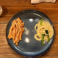 piu alto - パスタ、二人だと2種類半々にしてもらえました。