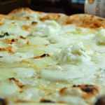 PIZZERIA FAMIGLIA - 