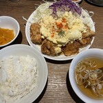 薄皮餃子専門 渋谷餃子 - チキン南蛮定食　タルタル大盛り　ご飯少なめ