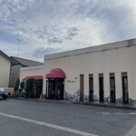 フランス菓子＆カフェ　ラ・ピニヨン - お店外観