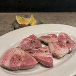 RODEO - 北海道　純血デュロック　豚肩ロース