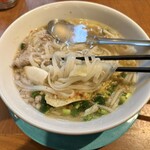 アムリタ食堂 - 麺リフト