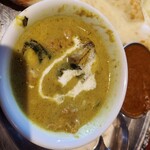 神楽坂エスニック SAPANA - グリーン