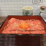 肉処 凛 - 和牛レアステーキ重 蘭王卵のせ