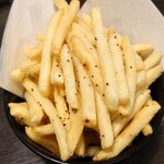居酒屋 もぢょい有限会社 - フライドポテト　329円