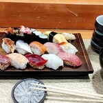 Azumazushi - 寿司14貫1200円