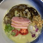 拳ラーメン - 京鴨白湯　春のベジータ