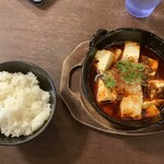 天然温泉極楽湯 - 四川麻婆豆腐＋ご飯