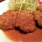 アリゾナ キッチン - 薄めのヒレカツが４切れ…