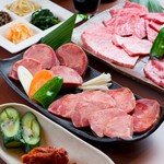 炭火焼肉 うっしっしっ - 料理写真: