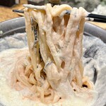 山下本気うどん - 白い明太チーズクリームうどん