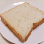 純生食パン工房 ハレパン 東大宮店 - 純生食パン(カット)