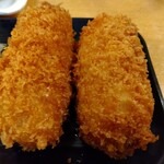 大都会 - カニクリームコロッケ 400円(税込)(2024年4月29日撮影)