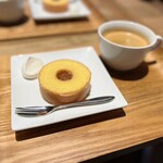 ラ コリーナ近江八幡 - 焼きたてバームクーヘンセット、コーヒーチョイス。