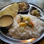 スパイス・ツリー - 挽肉マトンとネパール山椒