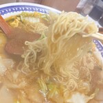 彩華ラーメン 万場店 - 