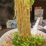 244685728 - 麺上げ