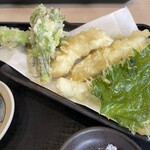 本格手打うどん 大河 - 